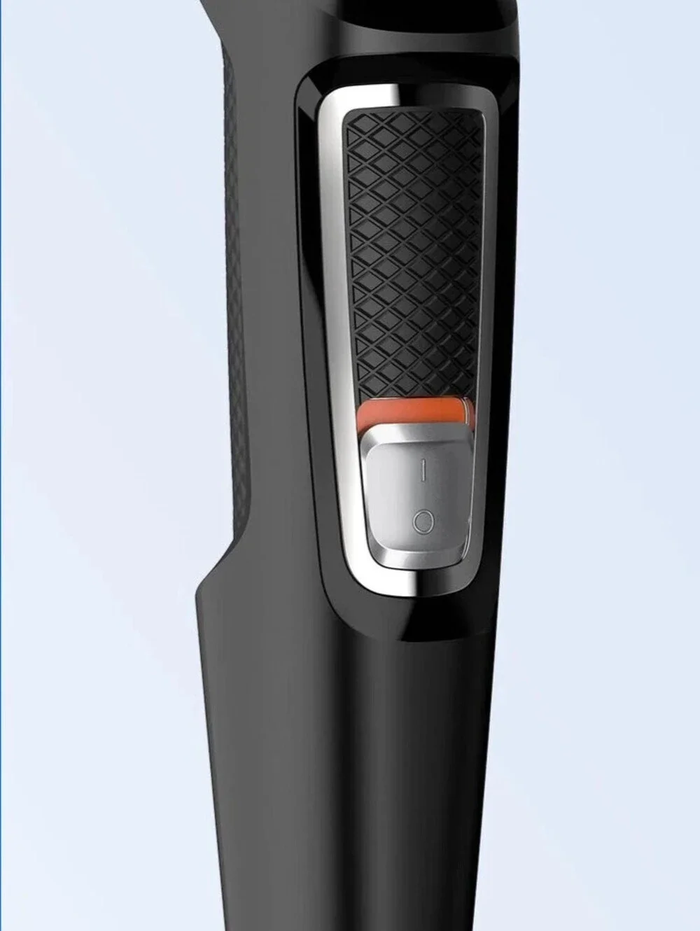 Norelco Philips Multi Groomer MG3740/40 - (only handle , charger and main blade)